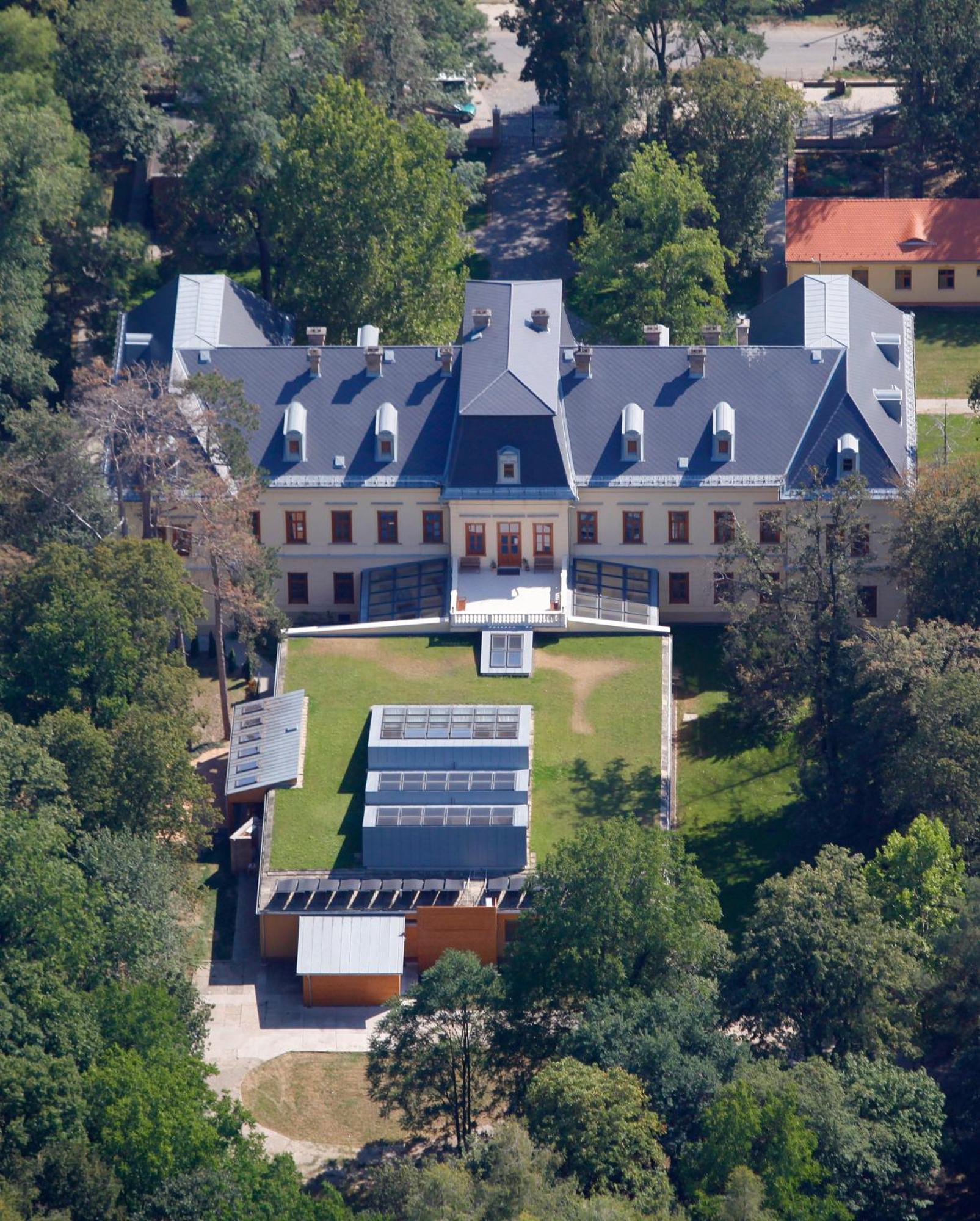 Fonix Wellness Resort Csitár Exteriör bild