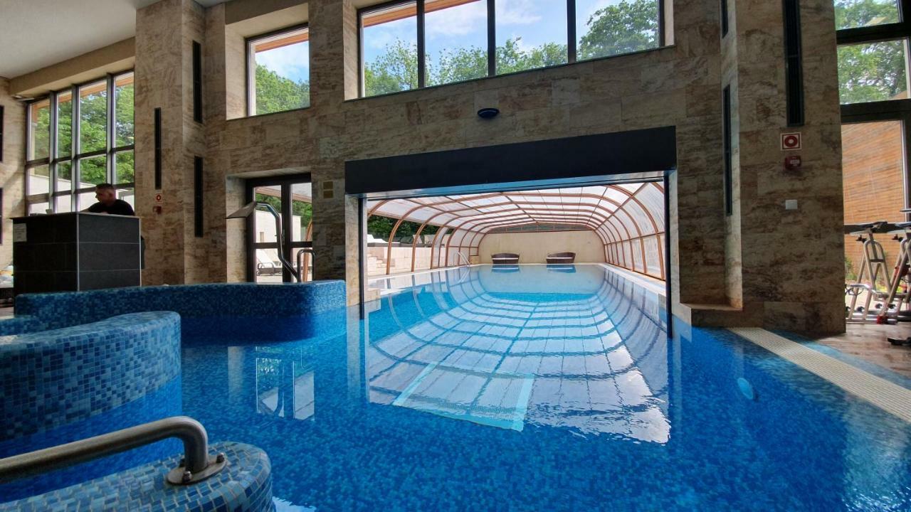 Fonix Wellness Resort Csitár Exteriör bild